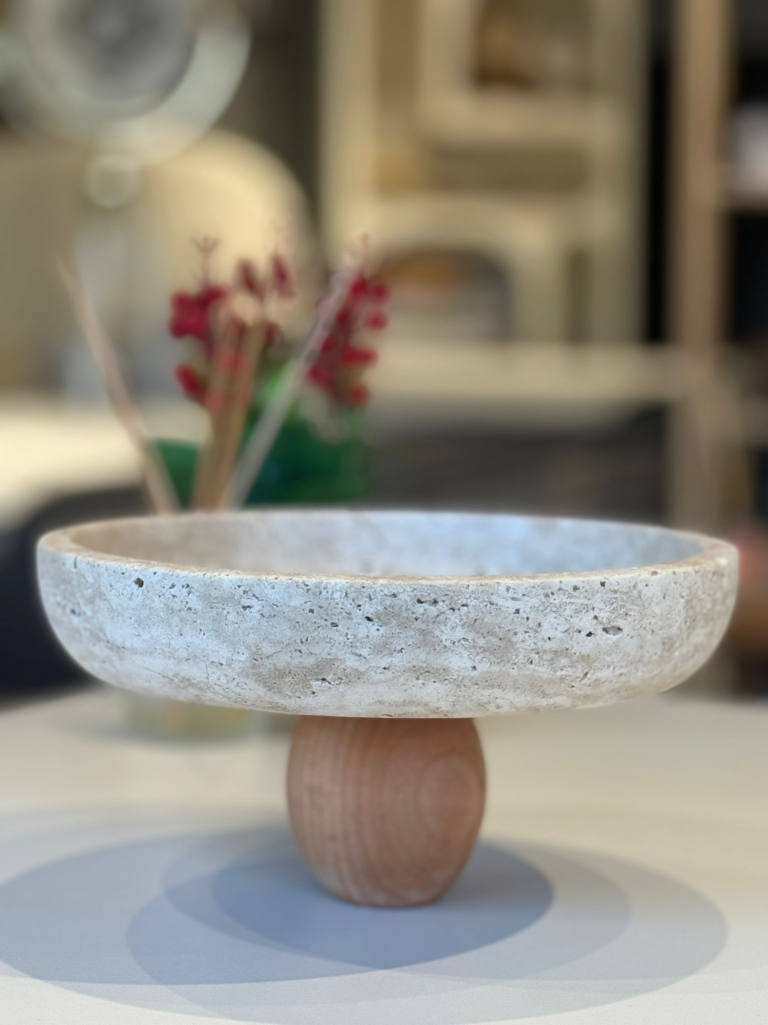 Özel Tasarım Ürünlerle Evinize Şıklık Katın: Traverten ve Mermer Seçkisi